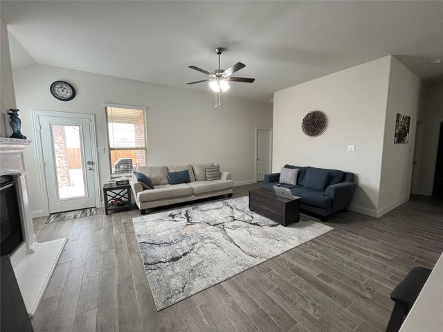 4166 Beamer Drive, Forney, TX 75126