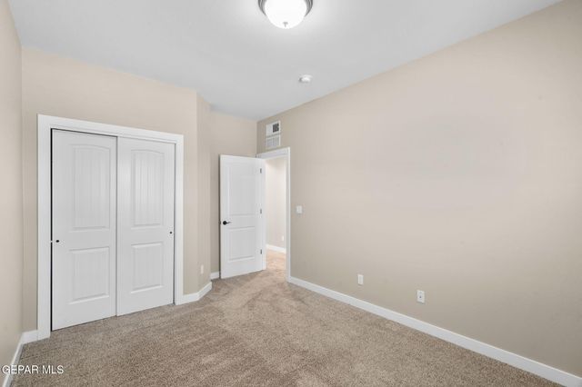 10013 Hueco Junction Road, Socorro, TX 79927