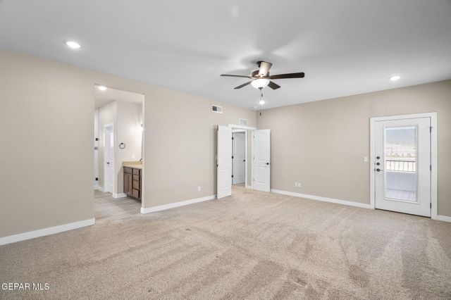 10013 Hueco Junction Road, Socorro, TX 79927