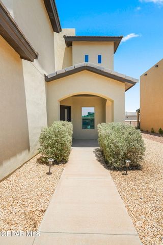 10013 Hueco Junction Road, Socorro, TX 79927