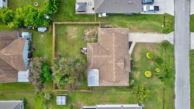 1962 SW Libra Lane, Port St. Lucie, FL 34984