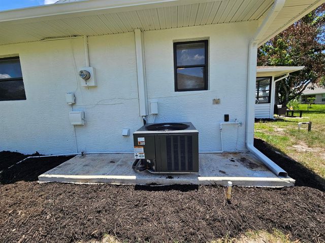 1962 SW Libra Lane, Port St. Lucie, FL 34984
