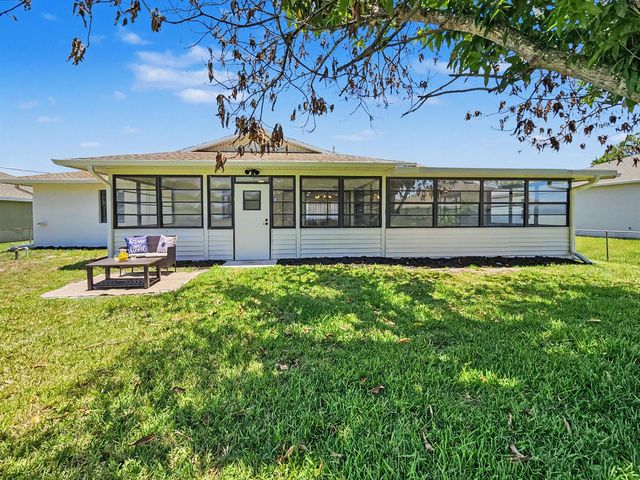 1962 SW Libra Lane, Port St. Lucie, FL 34984