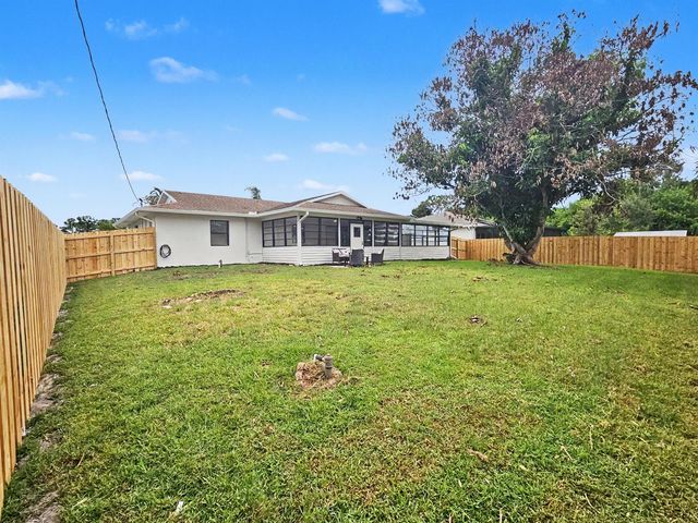 1962 SW Libra Lane, Port St. Lucie, FL 34984
