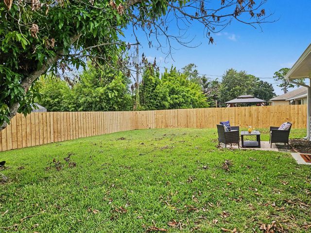 1962 SW Libra Lane, Port St. Lucie, FL 34984