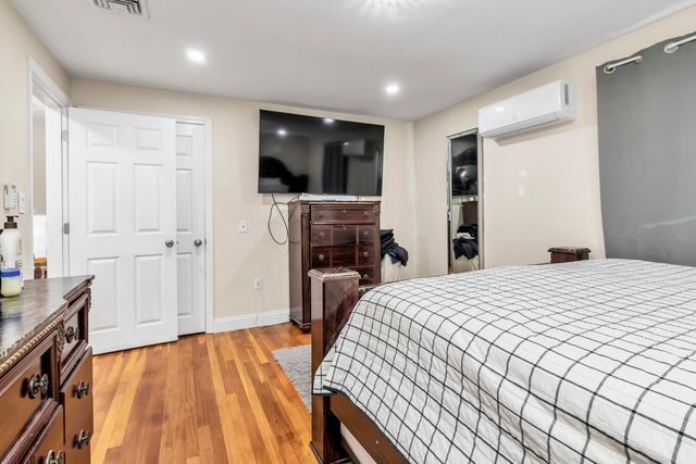 8 Alta Avenue, Salem, NH 03079