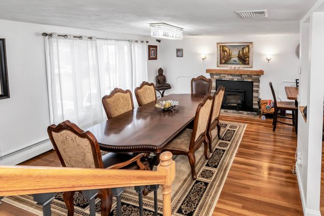 8 Alta Avenue, Salem, NH 03079