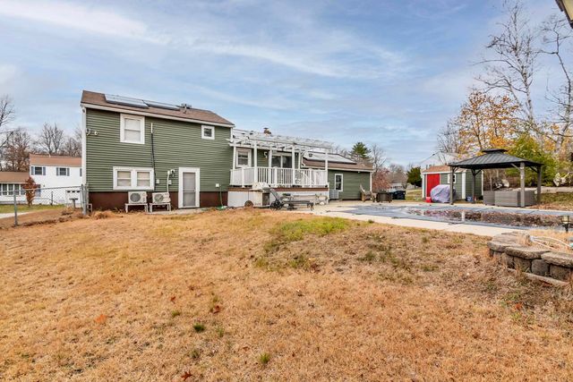 8 Alta Avenue, Salem, NH 03079