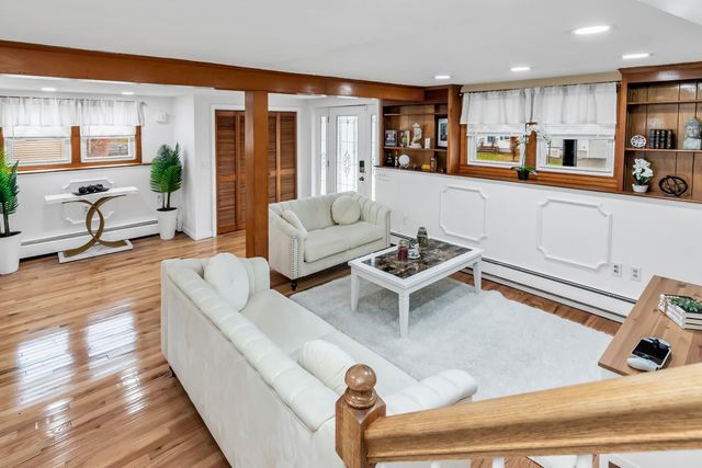 8 Alta Avenue, Salem, NH 03079