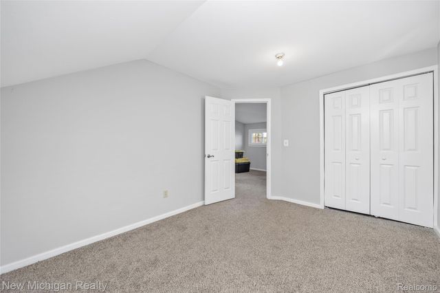 8665 Cooley Lake Road, Commerce Charter Township, MI 48382