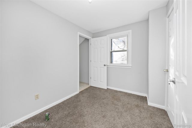 8665 Cooley Lake Road, Commerce Charter Township, MI 48382