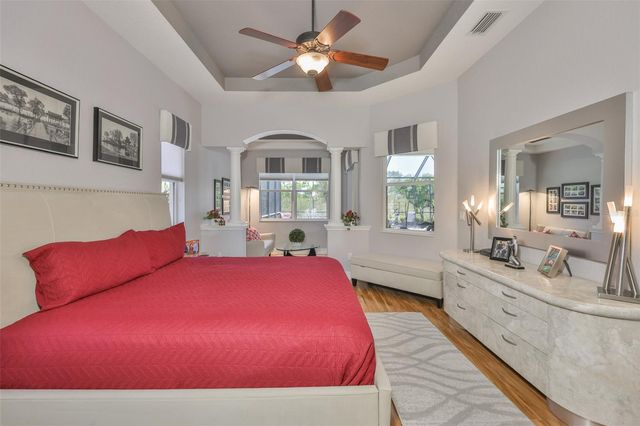 307 NOBLE FAIRE DRIVE, Sun City Center, FL 33573