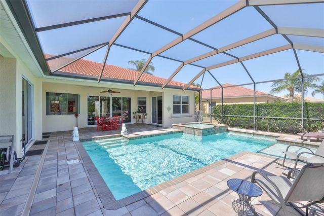 307 NOBLE FAIRE DRIVE, Sun City Center, FL 33573