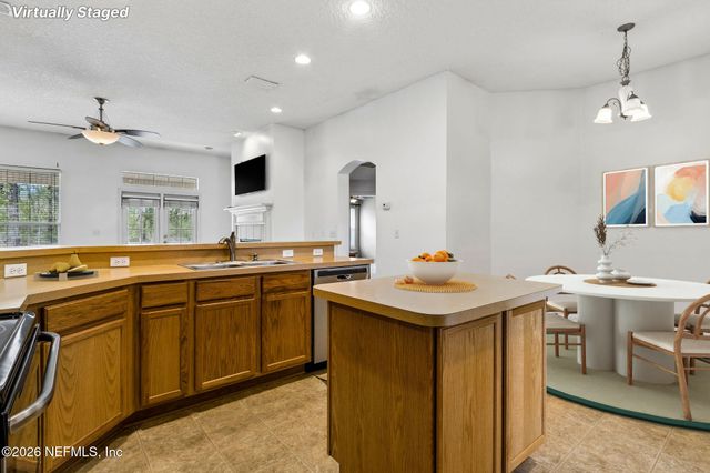 1586 ELSA Drive, Jacksonville, FL 32218