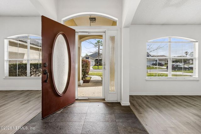 1586 ELSA Drive, Jacksonville, FL 32218