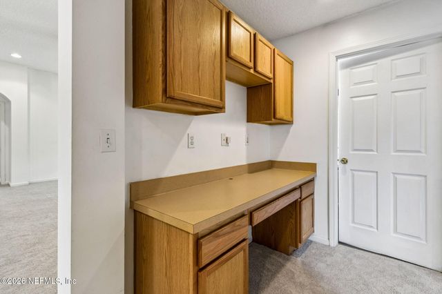 1586 ELSA Drive, Jacksonville, FL 32218