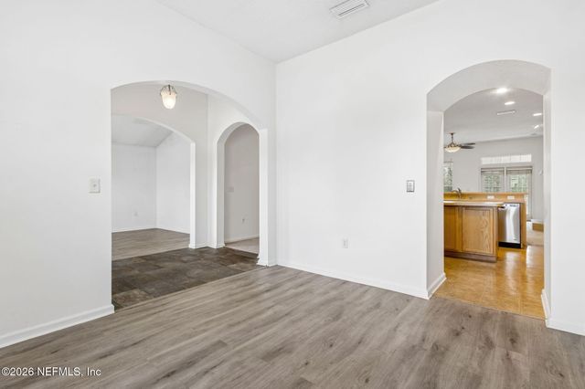 1586 ELSA Drive, Jacksonville, FL 32218