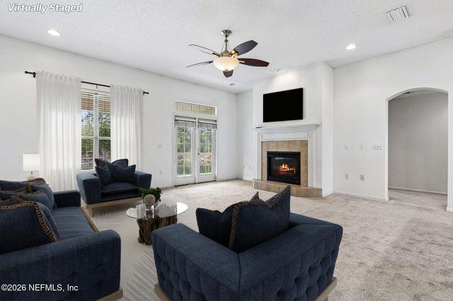 1586 ELSA Drive, Jacksonville, FL 32218