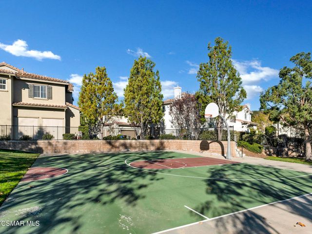 1521 Silver Shadow Drive, Newbury Park, CA 91320