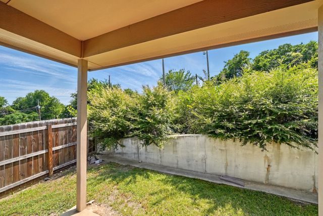 2901 18th Street, Fort Worth, TX 76106