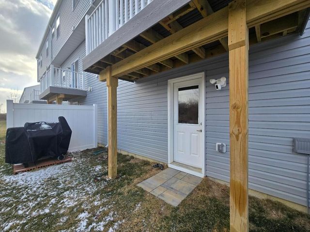 131 Coyote Willow Drive SW, Reynoldsburg, OH 43068