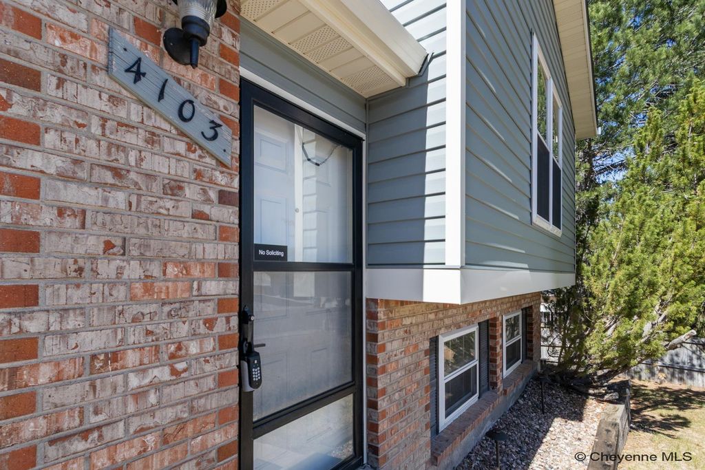 4103 SULLIVAN ST, Cheyenne, WY 82001