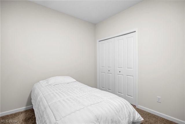 209 Alexander Drive, Elyria, OH 44035