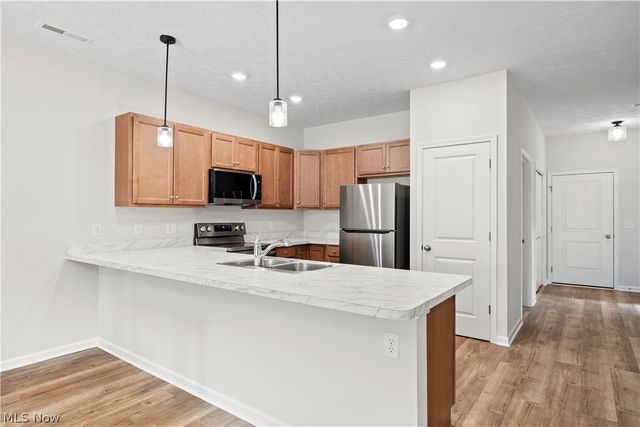 209 Alexander Drive, Elyria, OH 44035
