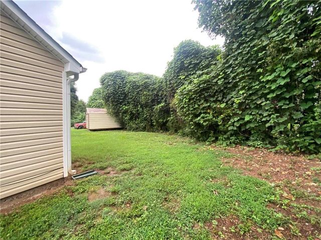 911 Castle Court, Monroe, GA 30656