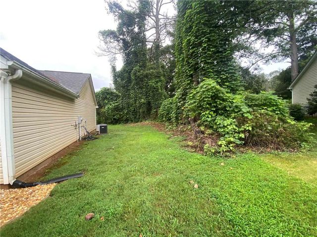 911 Castle Court, Monroe, GA 30656