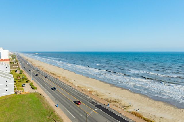 7700 Seawall Boulevard 1006, Galveston, TX 77551