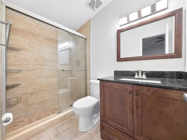 3037 NE 13th Avenue, Oakland Park, FL 33334