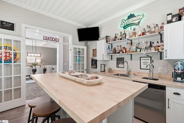 36 Modesto Lane, Simpsonville, SC 29681