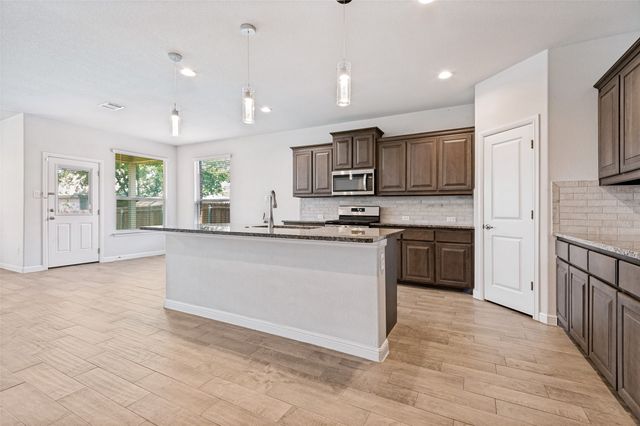 9112 Sycamore Leaf Drive, Fort Worth, TX 76179