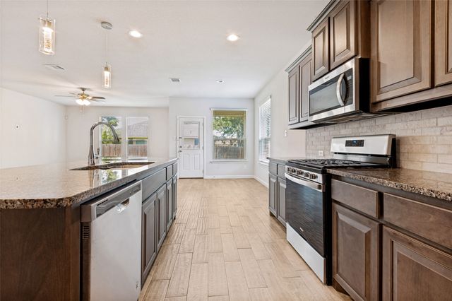 9112 Sycamore Leaf Drive, Fort Worth, TX 76179