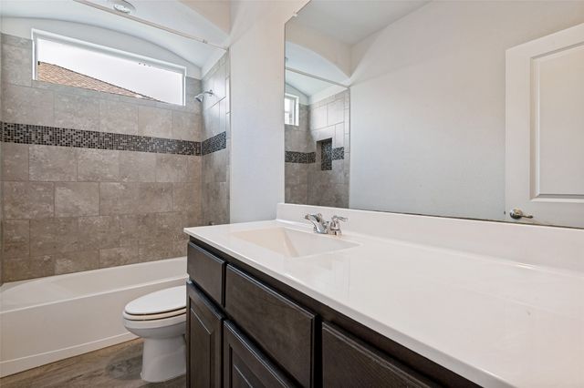 9112 Sycamore Leaf Drive, Fort Worth, TX 76179