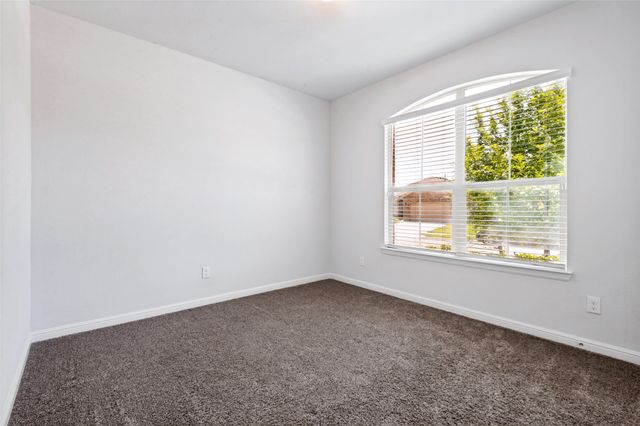 9112 Sycamore Leaf Drive, Fort Worth, TX 76179