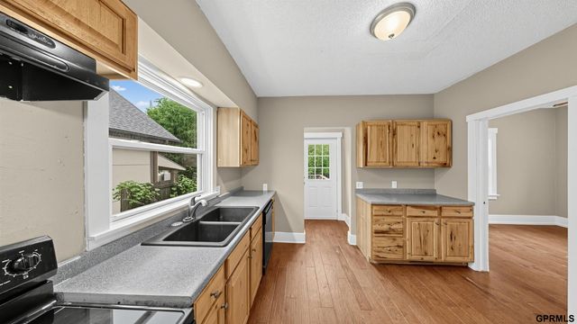 2920 N 47Th Avenue, Omaha, NE 68104