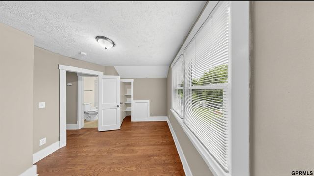 2920 N 47Th Avenue, Omaha, NE 68104