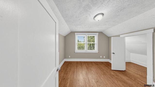 2920 N 47Th Avenue, Omaha, NE 68104