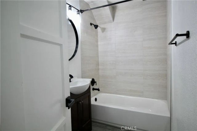 4496 47th, San Diego, CA 92115