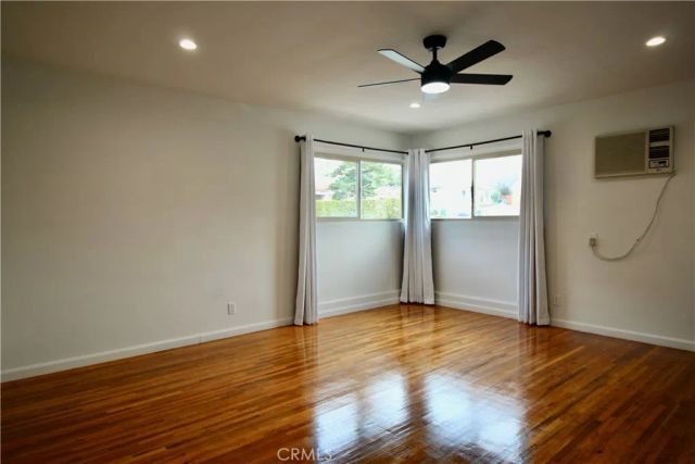 4496 47th, San Diego, CA 92115