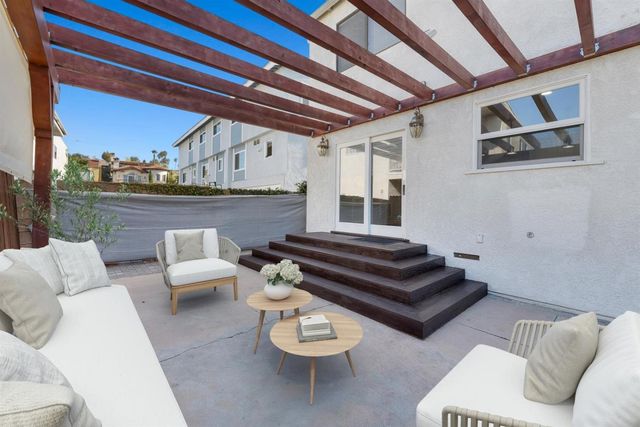 619 Beryl Street, Redondo Beach, CA 90277