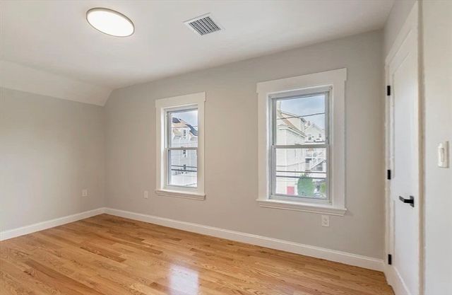 10 Williams Ave, Lynn, MA 01902
