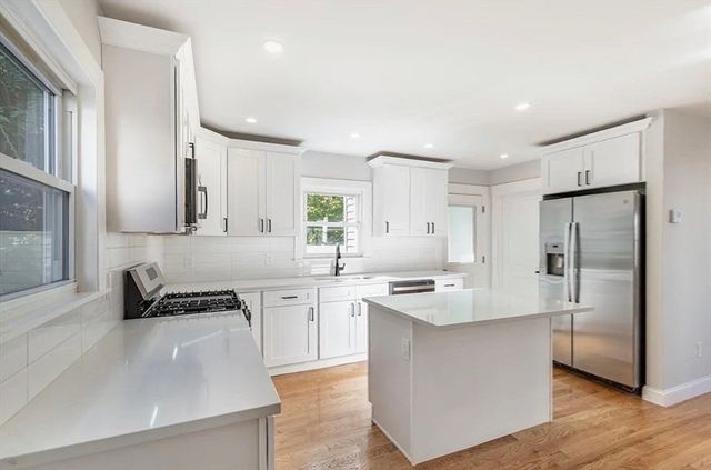 10 Williams Ave, Lynn, MA 01902