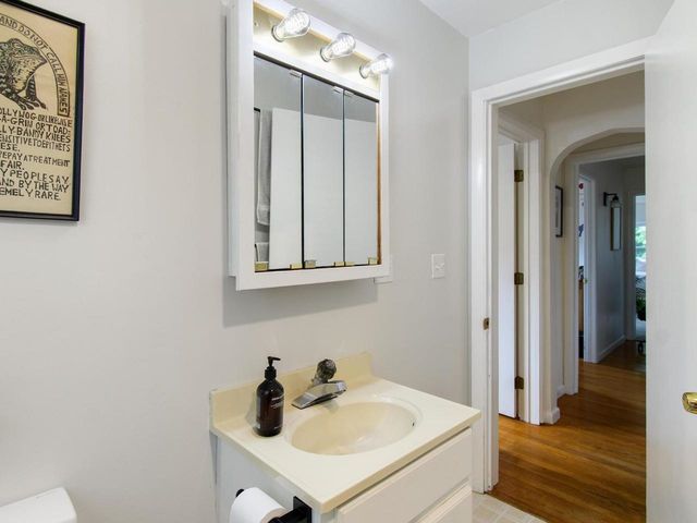 42 Hardy Avenue, Burlington, VT 05408