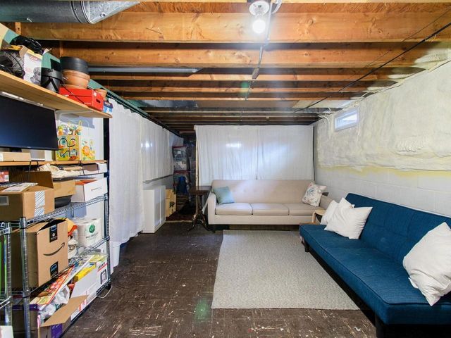 42 Hardy Avenue, Burlington, VT 05408