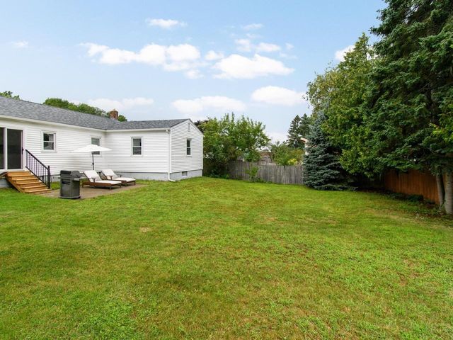 42 Hardy Avenue, Burlington, VT 05408
