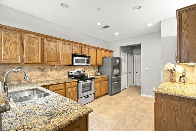 2601 Marsh Lane 293, Plano, TX 75093