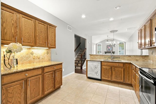 2601 Marsh Lane 293, Plano, TX 75093